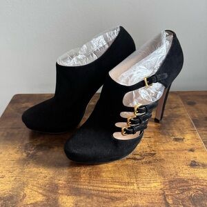 Prada Black Women's Buckled Booties in Great Conditions Size 40